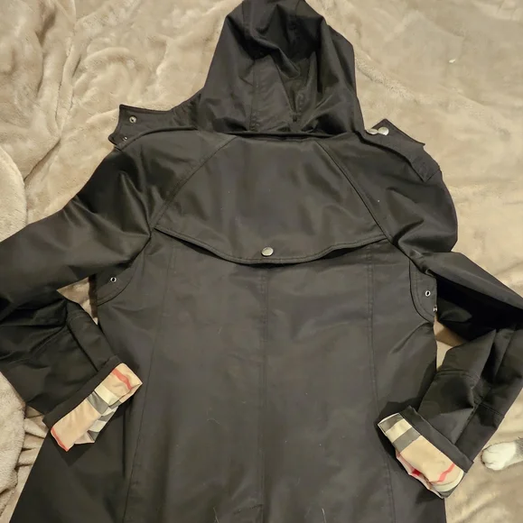 BURBERRY Black Removable Hood Trench Coat with Plaid Double Lining - Picture 6 of 9